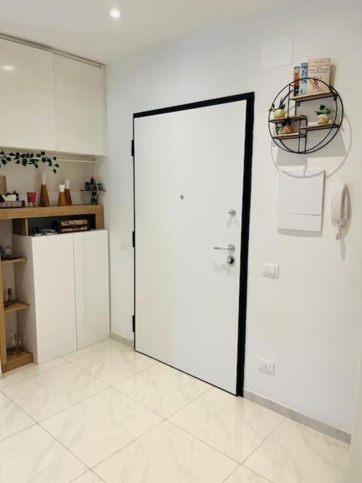 Orizzonte 5 Terre, Viale Italia 221 - Partenza Battelli 5 Terre Специя Екстериор снимка