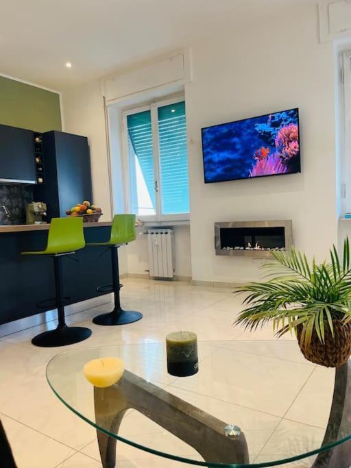 Orizzonte 5 Terre, Viale Italia 221 - Partenza Battelli 5 Terre Специя Екстериор снимка
