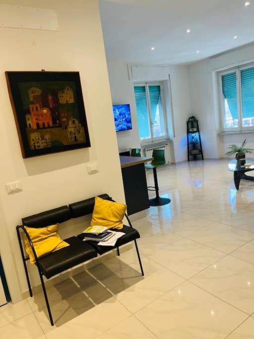 Orizzonte 5 Terre, Viale Italia 221 - Partenza Battelli 5 Terre Специя Екстериор снимка